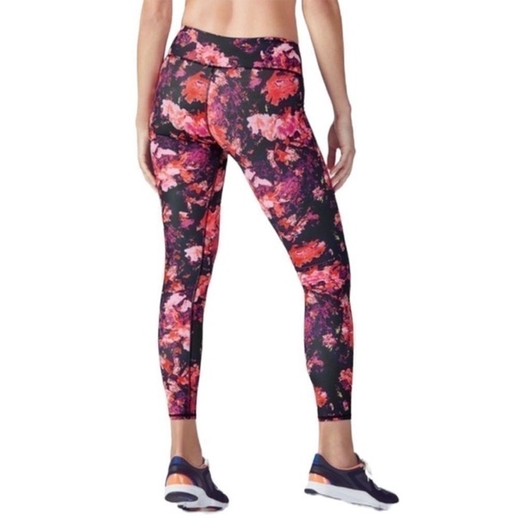 NWT Fabletics Salar Floral Printed Powerhold Leggings Pink Black‎ Size XS - Picture 2 of 10